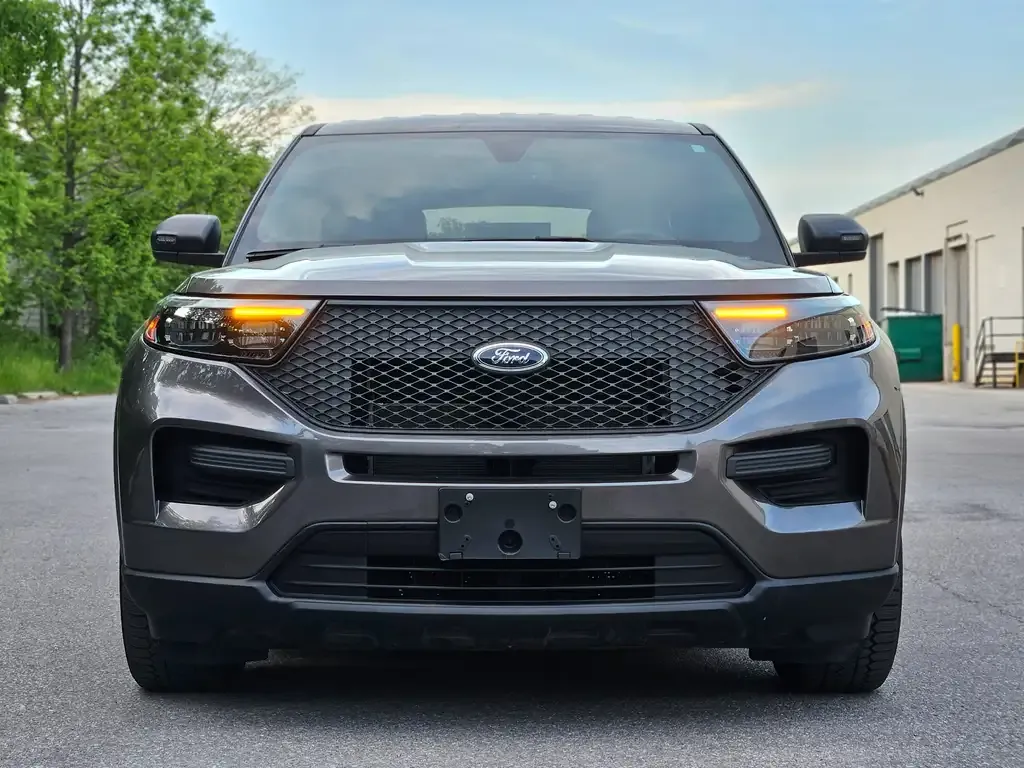 Ford Police Interceptor Utility 2022 photo 3
