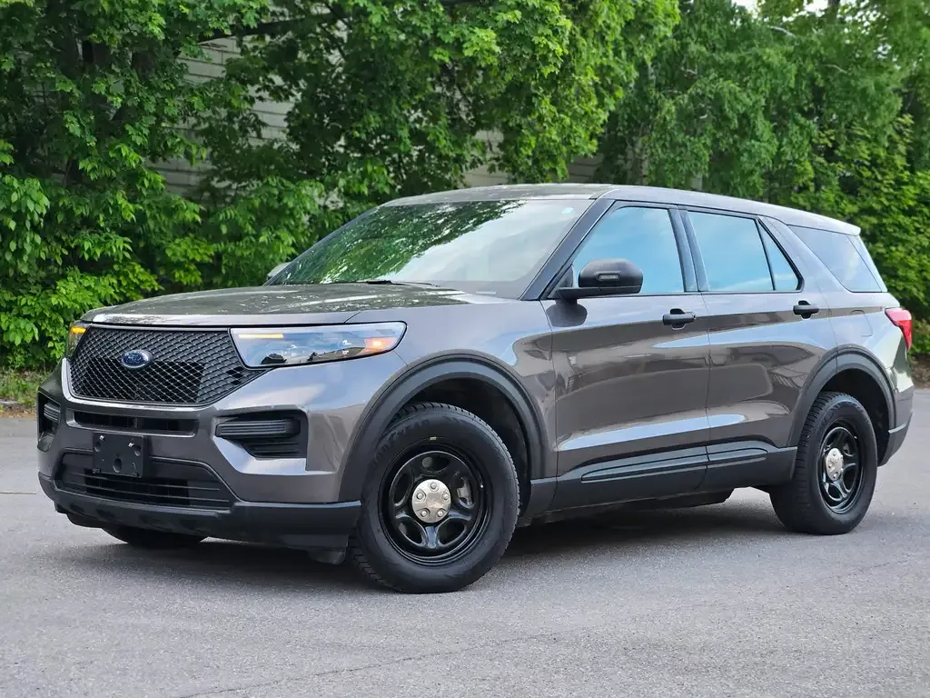 Ford Police Interceptor Utility 2022 photo 2