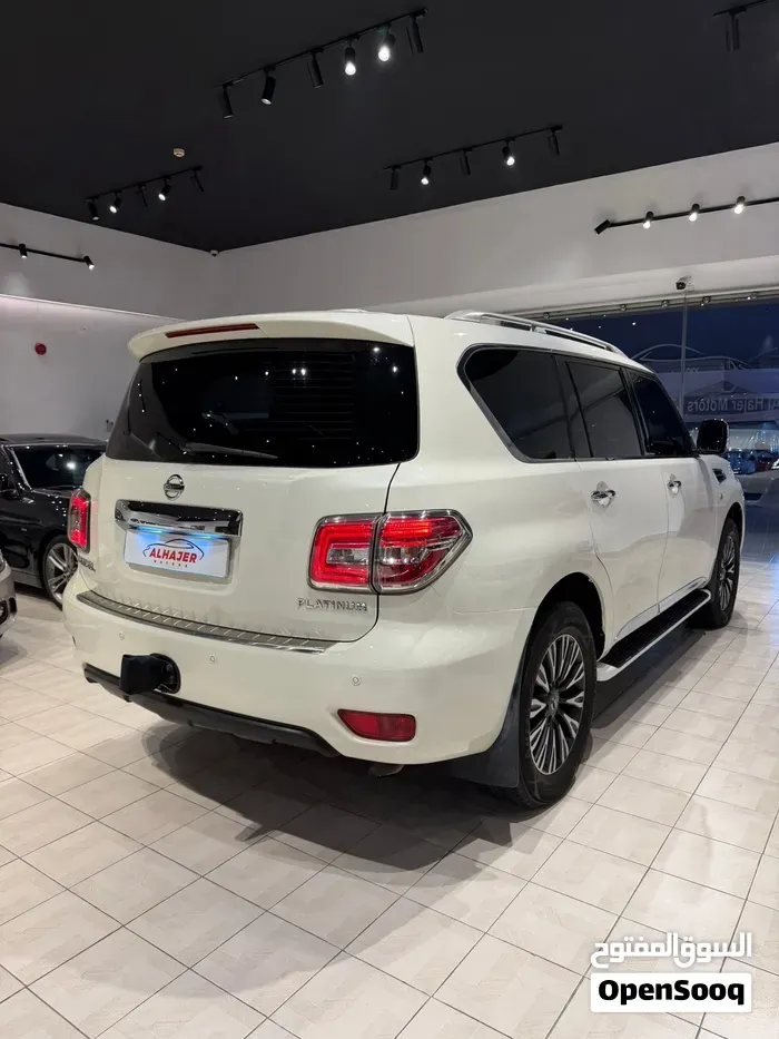 Nissan Patrol 2014 photo 2