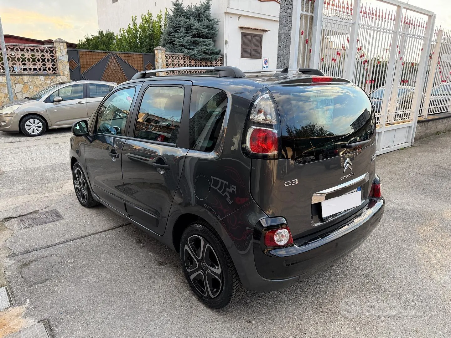 Citroen C3 Picasso 2017 photo 3