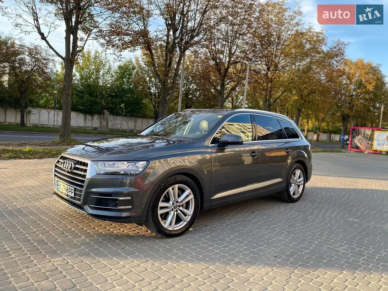 Audi Q7 2017 photo 5