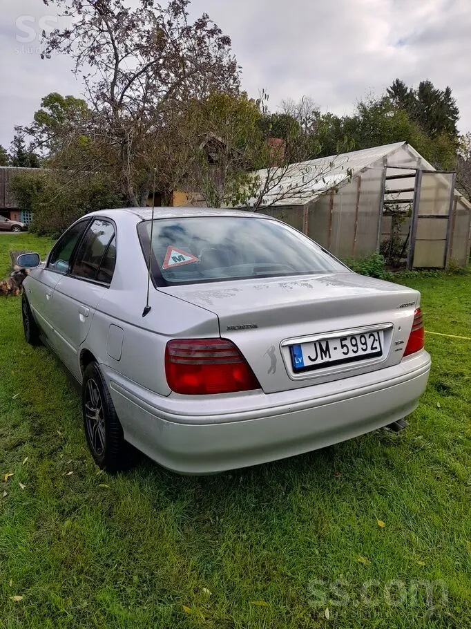 Honda Accord 1998 photo 3