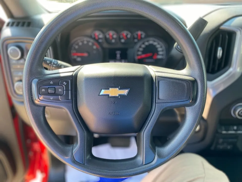 Chevrolet Silverado 2500Hd 2024 photo 4
