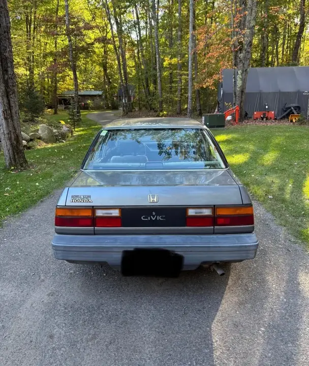 Honda Civic 1987 photo 2