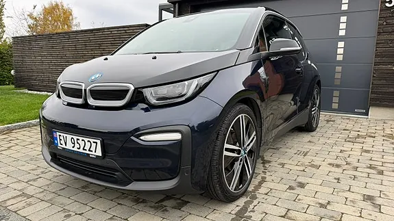 BMW I3
