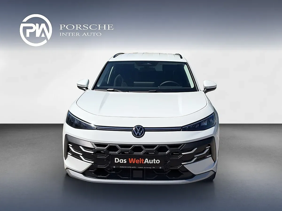 Volkswagen T-Roc 2026 photo 2