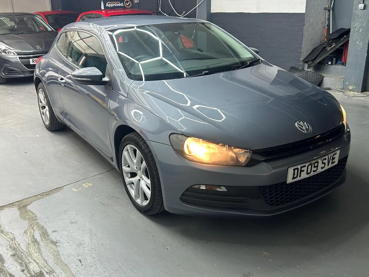 Volkswagen Scirocco 2009 photo 3