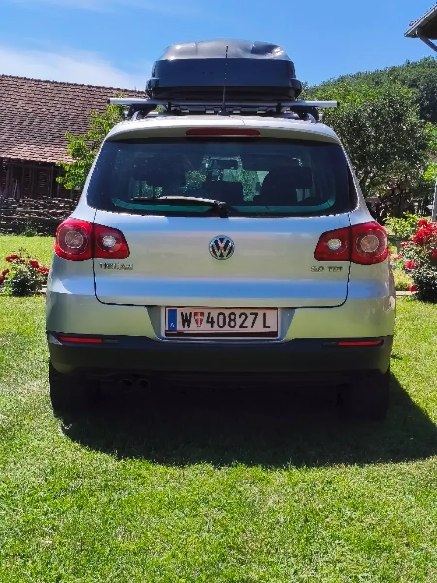 Volkswagen Tiguan 2008 photo 3