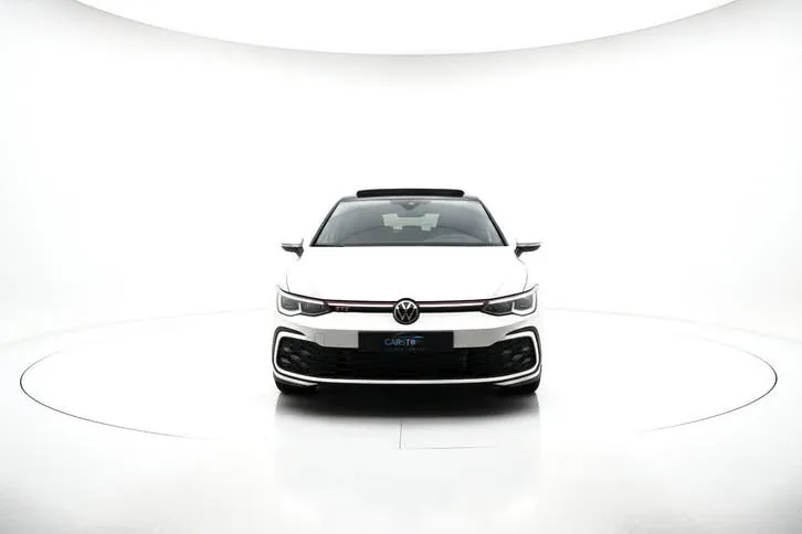 Volkswagen Golf 2020 photo 2