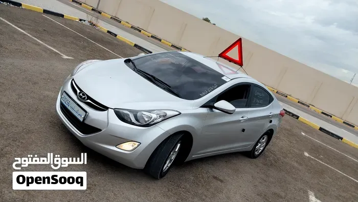 Hyundai Avante 2012 photo 5