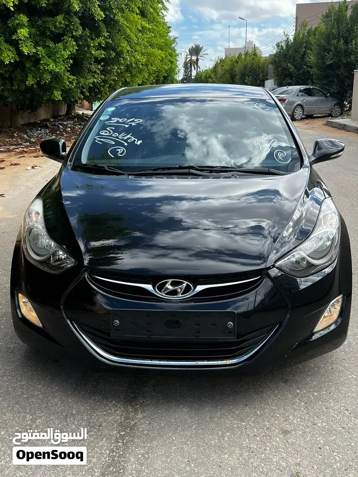 Hyundai Avante 2012 photo 2