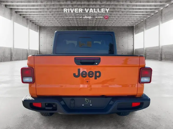 Jeep Gladiator 2026 photo 4