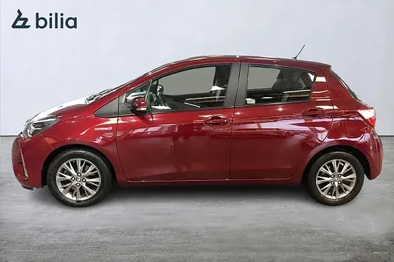 Toyota Yaris 2017 photo 3