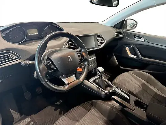 Peugeot 308 Sw 2017 photo 4
