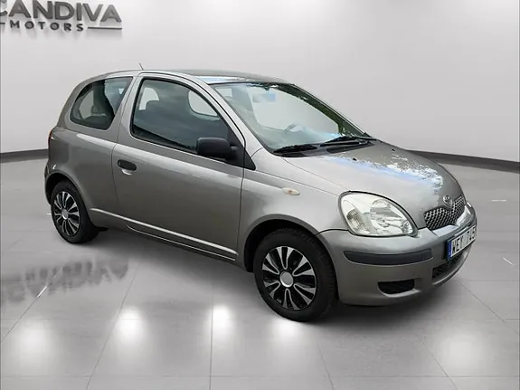 Toyota Yaris 2005 photo 2