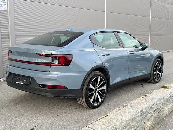 Polestar 2 2022 photo 5