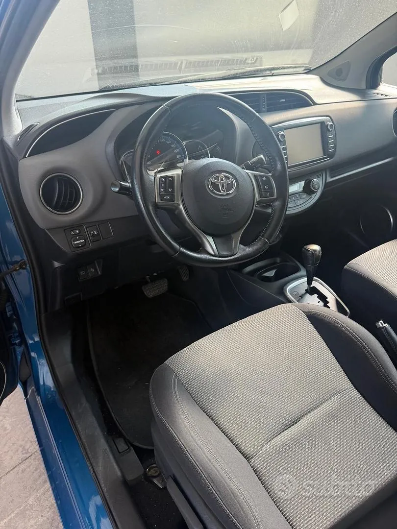 Toyota Yaris 2018 photo 5