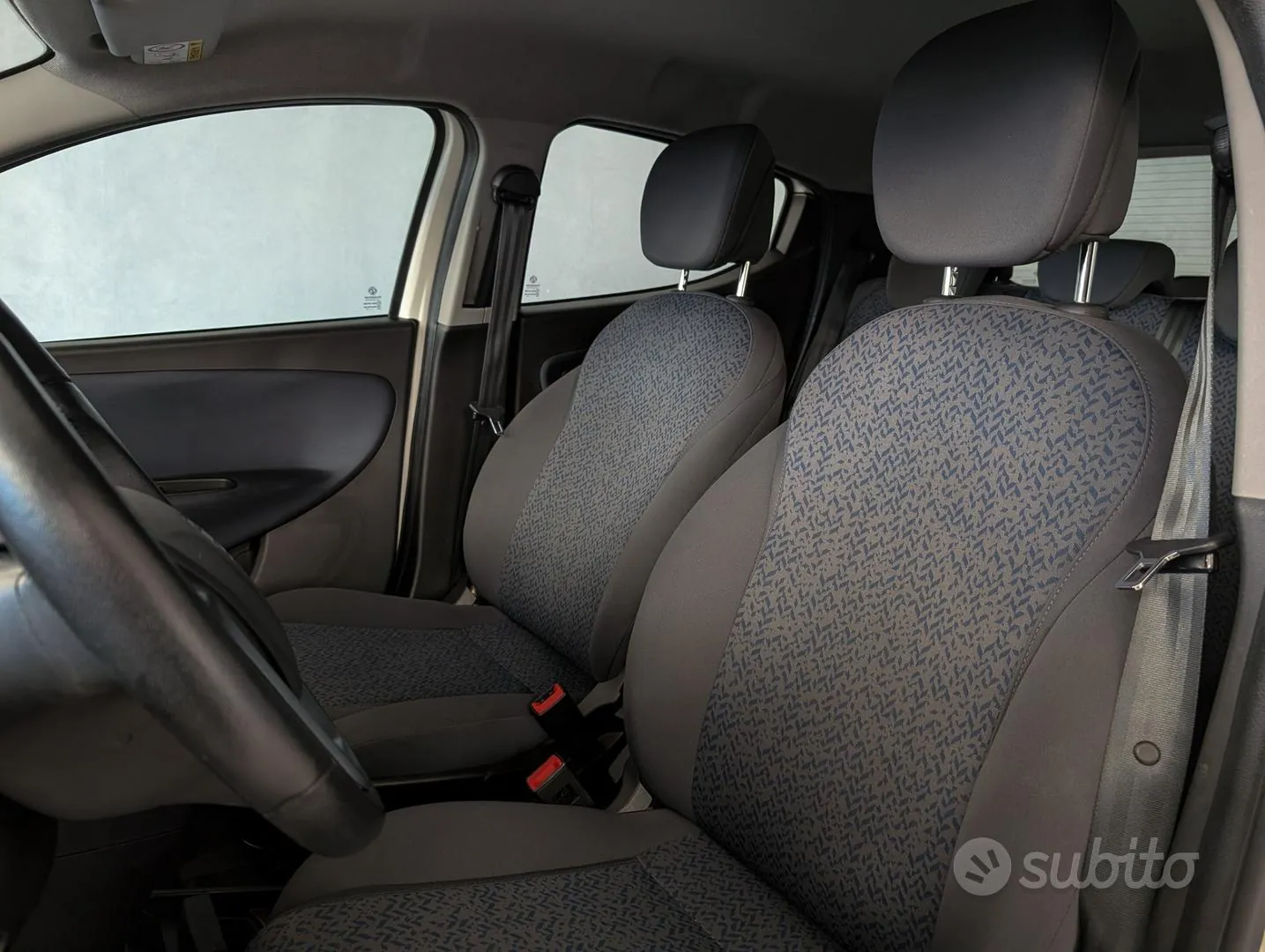Lancia Ypsilon 2023 photo 5