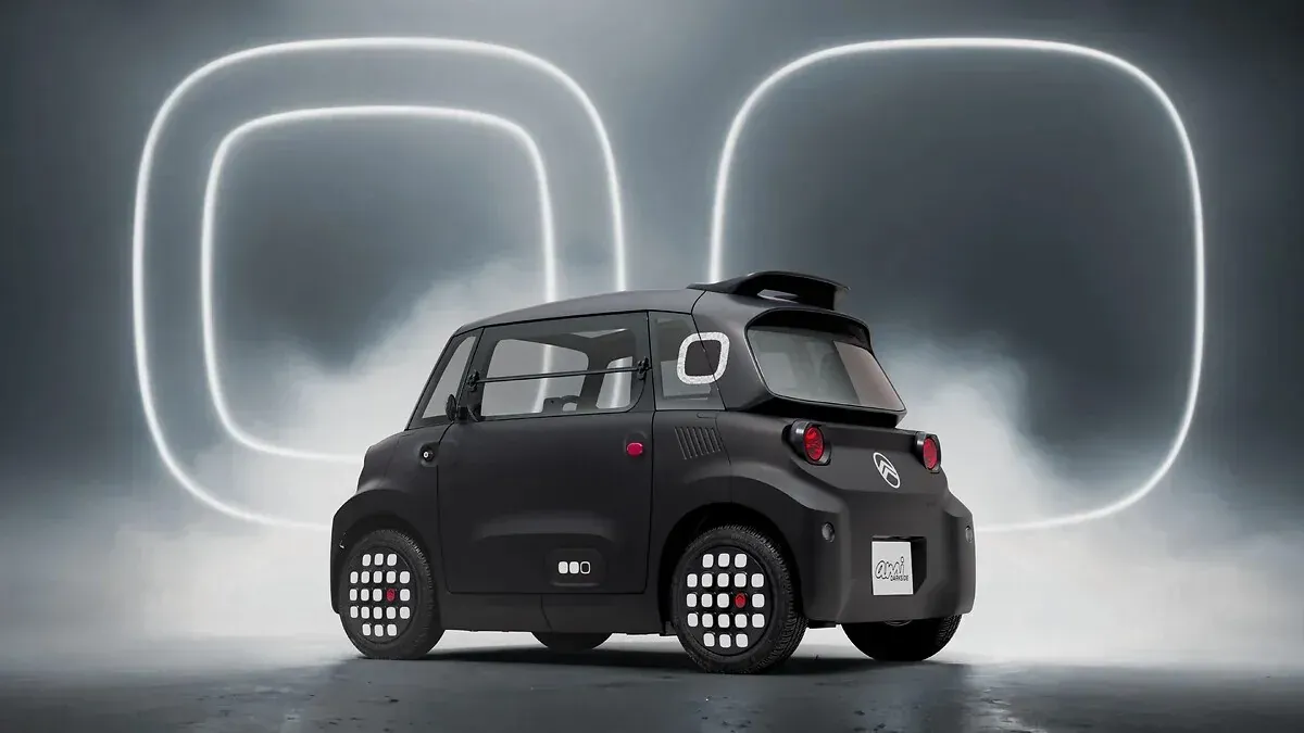 Citroen Ami Dark Side photo 2
