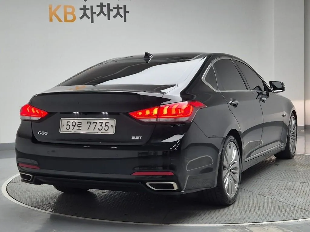 Hyundai Genesis 2015 photo 3