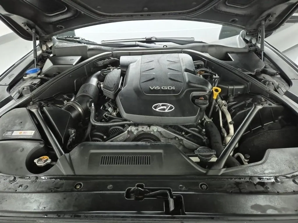 Hyundai Genesis 2015 photo 5