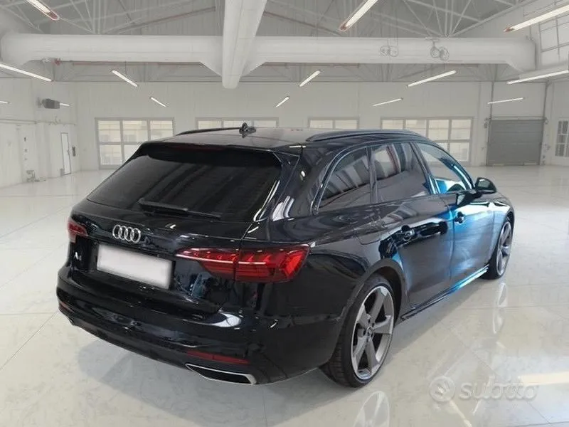 Audi A4 Avant 2023 photo 4