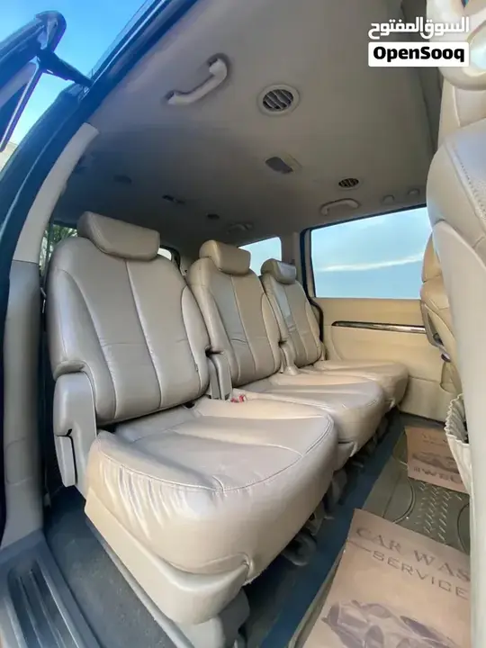 Kia Carnival 2014 photo 4