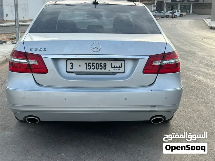 Mercedes-Benz E350 2011 photo 4