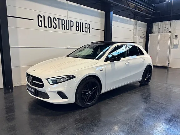 Mercedes-Benz A250 E 2020 photo 3