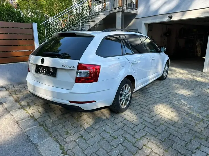Skoda Octavia 2020 photo 3