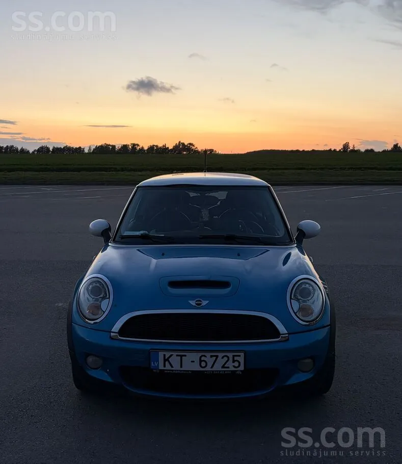 Mini Cooper S 2006 photo 2