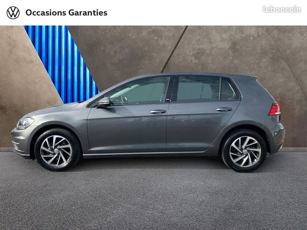 Volkswagen Golf 2018 photo 2
