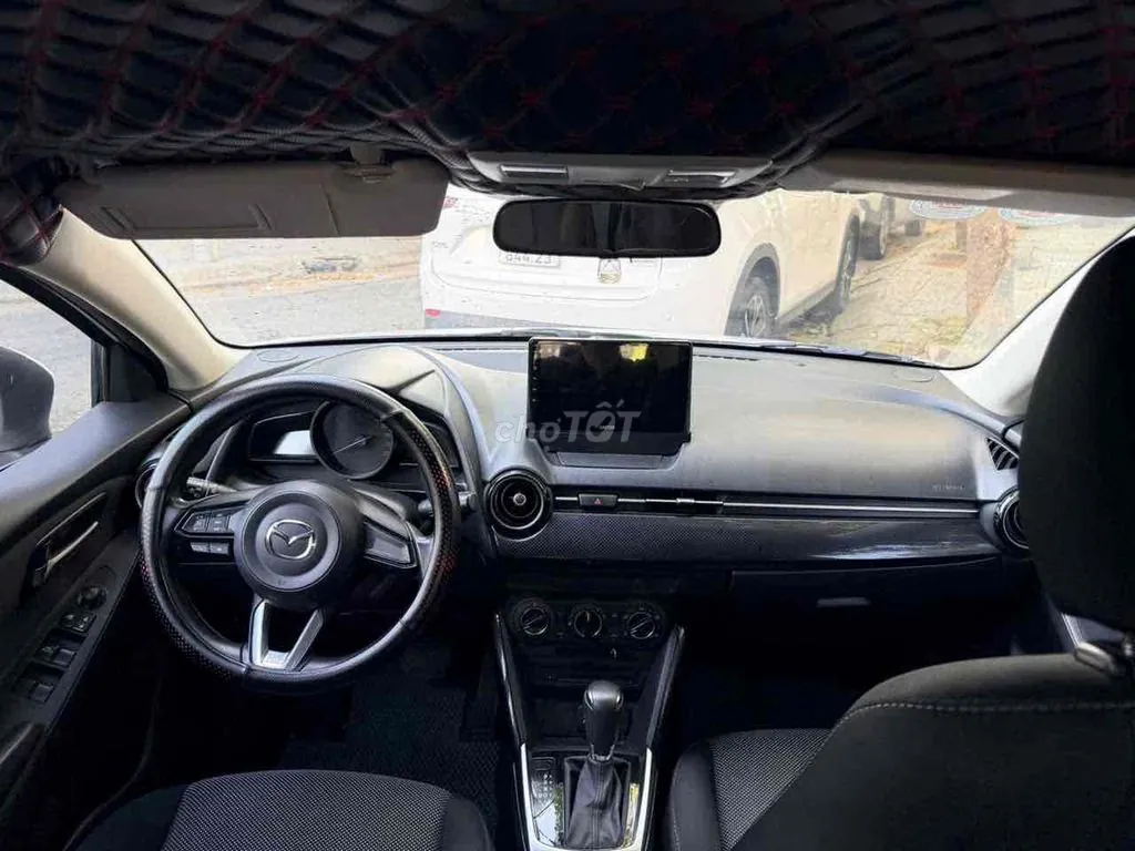 Mazda 2 2019 photo 3