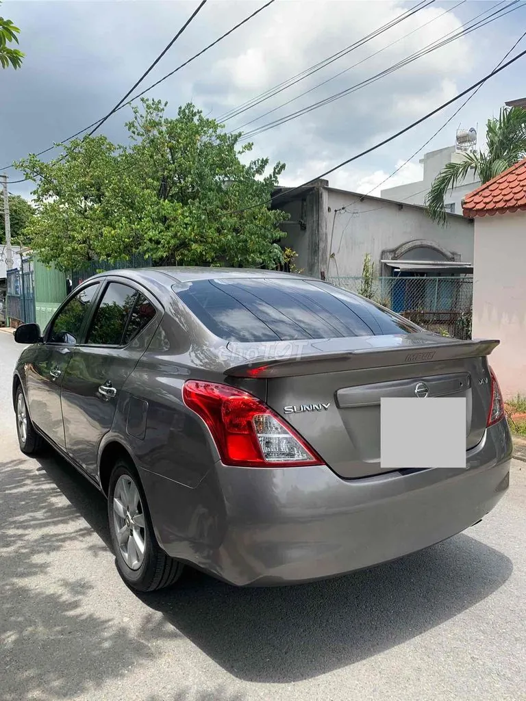 Nissan Sunny 2016 photo 4