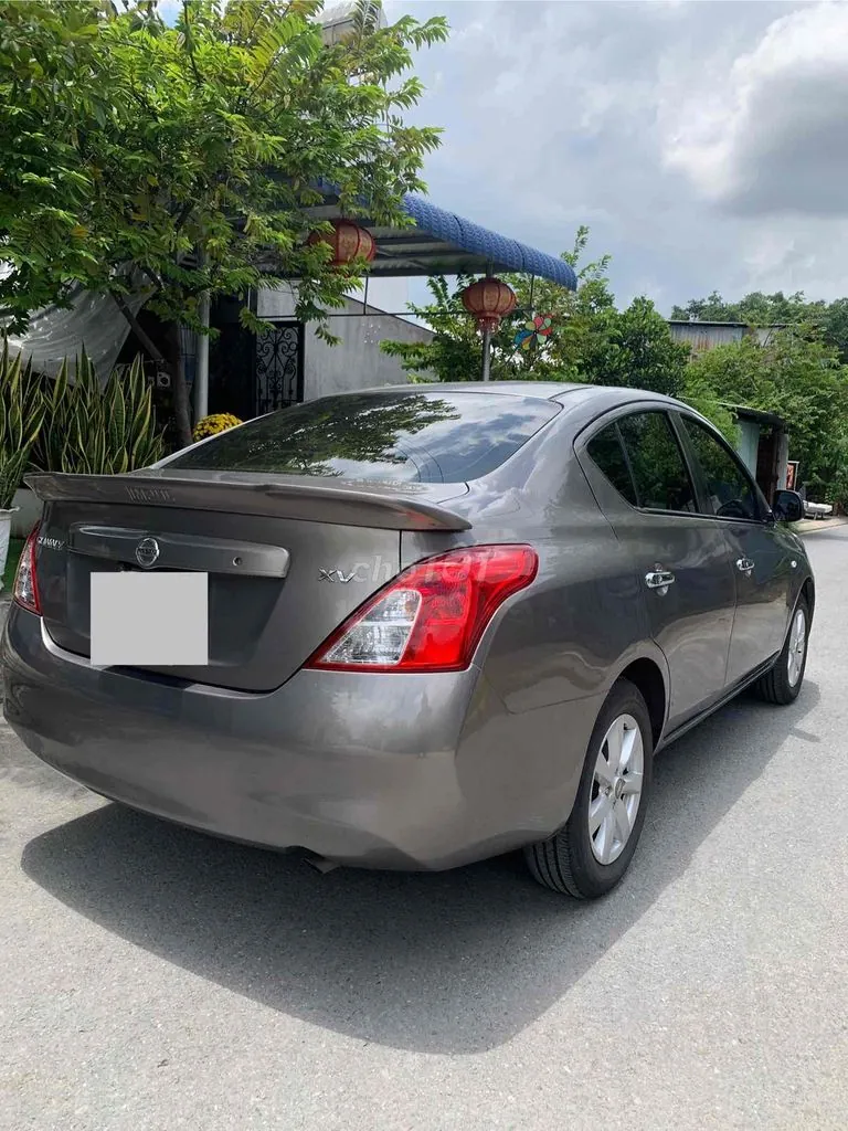Nissan Sunny 2016 photo 5