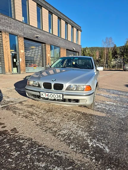 BMW 323I 1998 photo 4