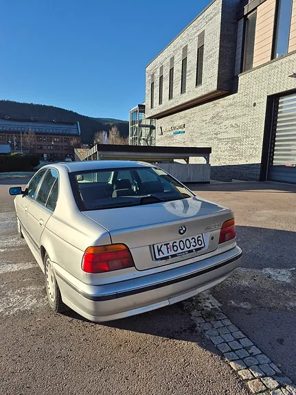 BMW 323I 1998 photo 5