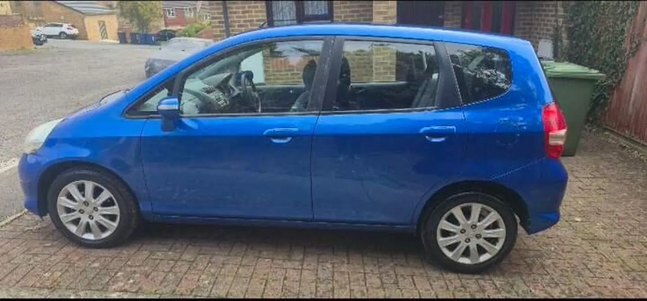 Honda Jazz 2005 photo 3