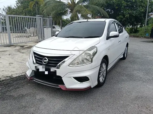Nissan Almera
