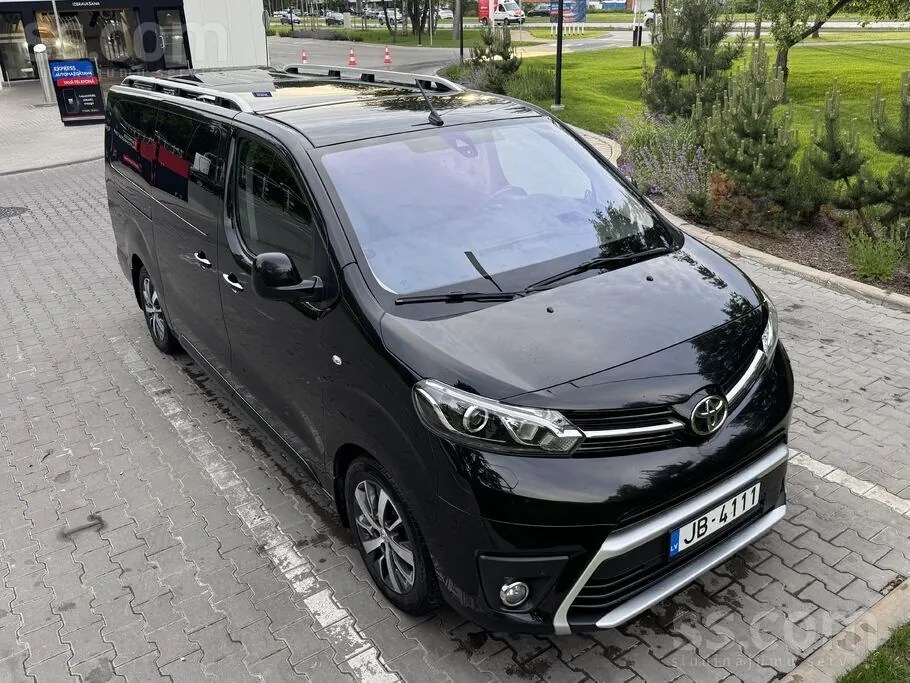 Toyota Proace Verso Long 2017 photo 2