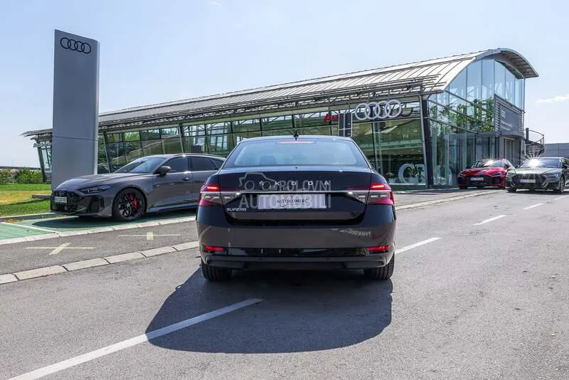 Skoda Superb 2023 photo 5
