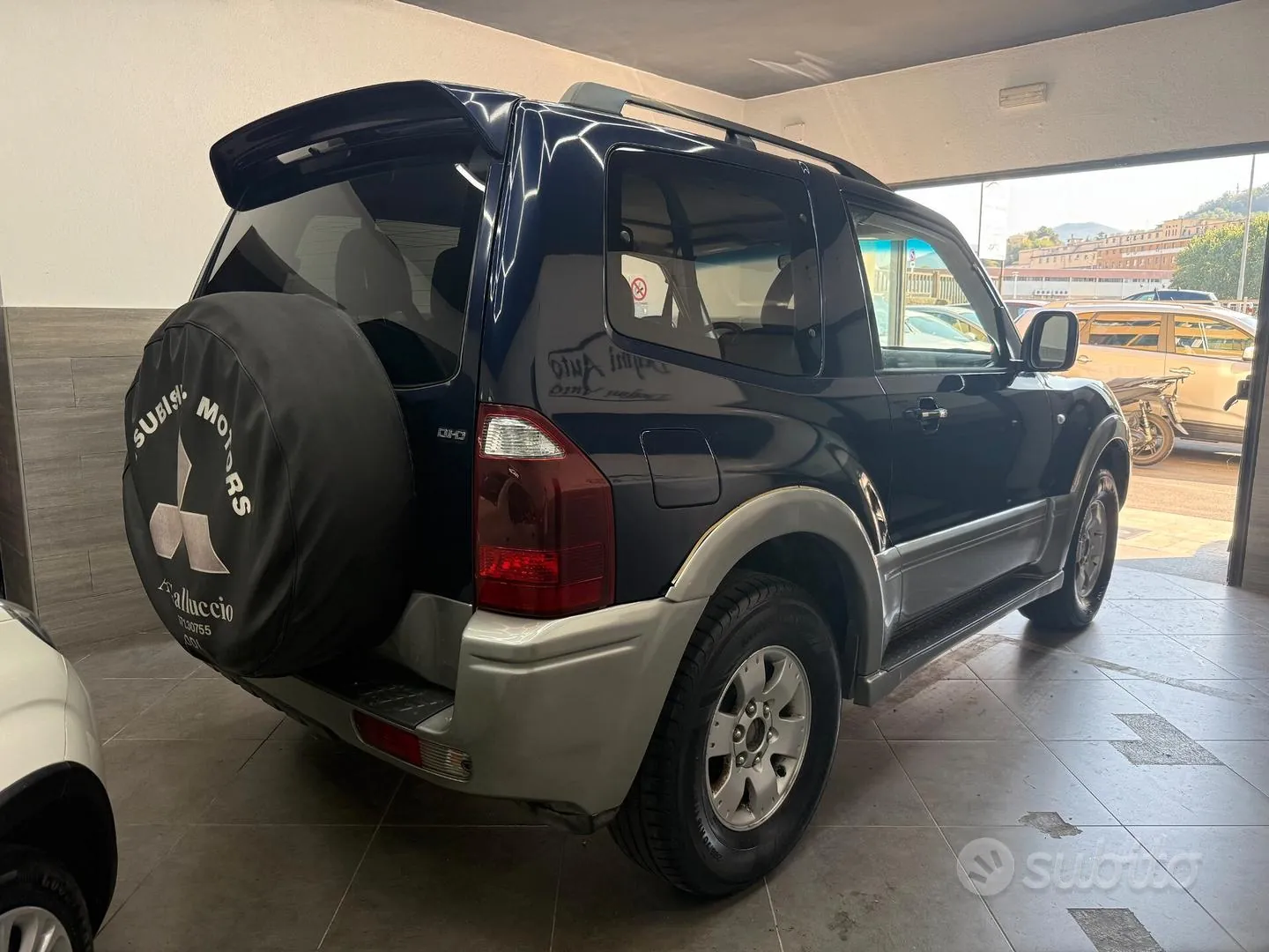 Mitsubishi Pajero 2004 photo 3