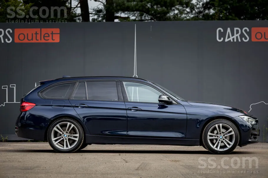 BMW 330 2016 photo 4