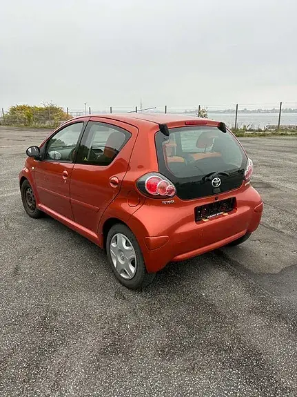 Toyota Aygo 2012 photo 4