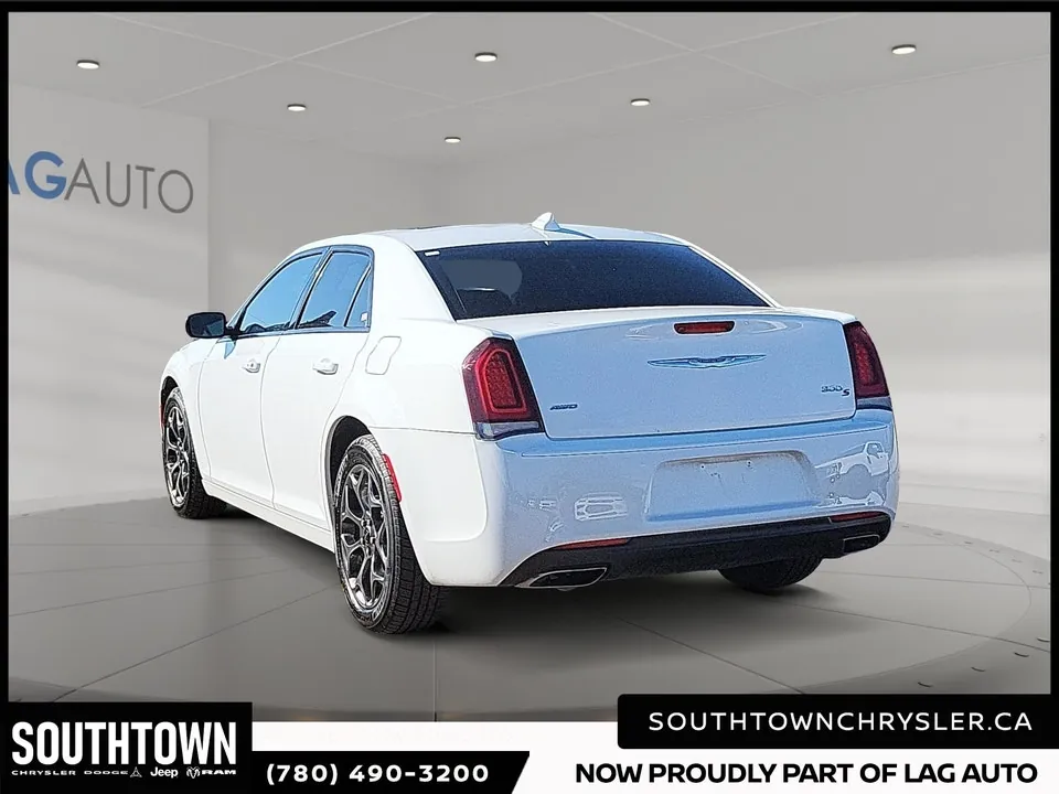 Chrysler 300 2018 photo 4
