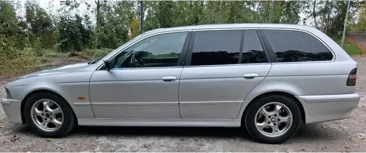 BMW 525D