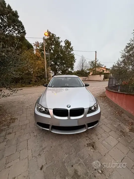 BMW 3 Series 2006 photo 2