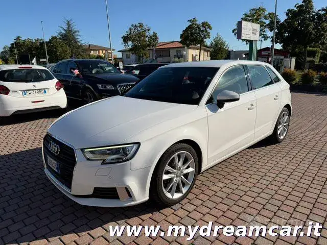 Audi A3 2017 photo 3