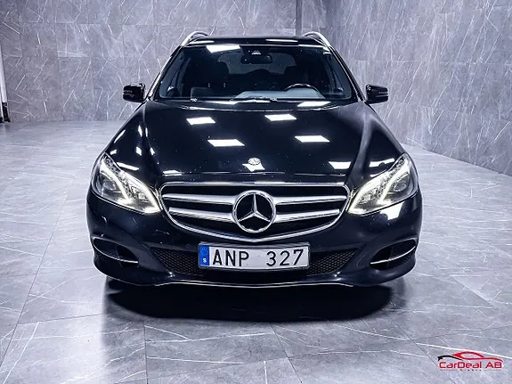 Mercedes-Benz E-Class 2014 photo 2