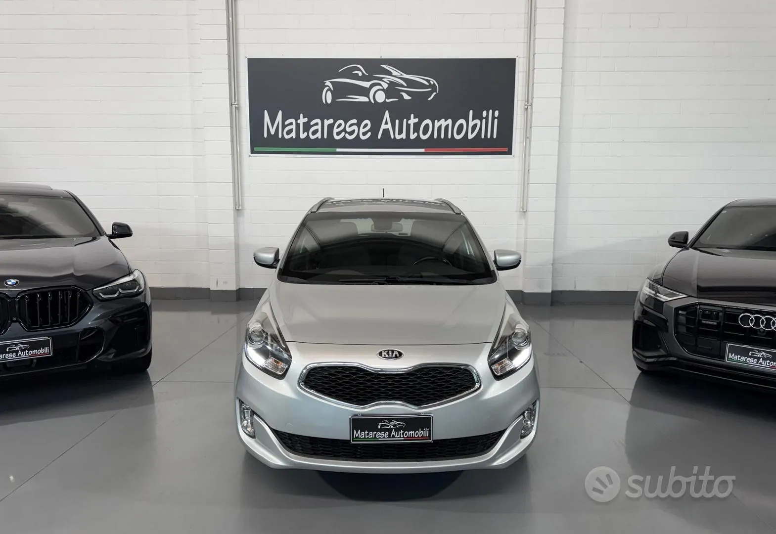 Kia Carens 2015 photo 2
